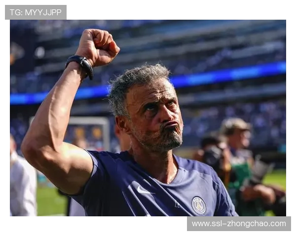 巴黎圣日耳曼加冕六冠王，恩里克执教生涯第13次决赛夺冠